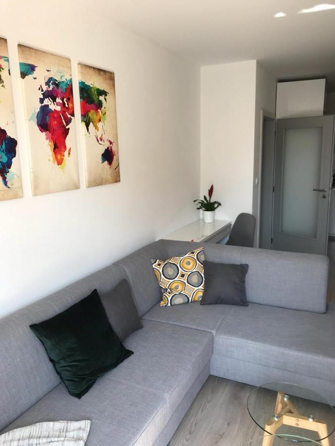 Samorin Modern Apartmens Private Parking - Air Conditioning المظهر الخارجي الصورة